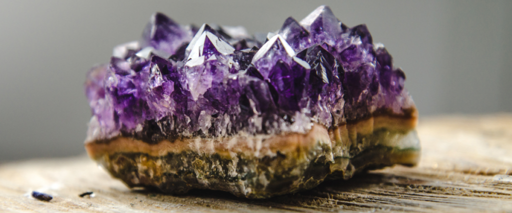 How to use crystals in witchcraft - Amethyst